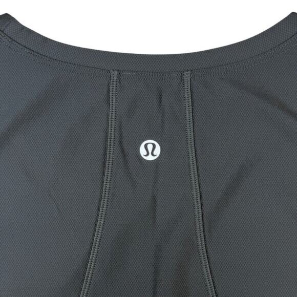 LULULEMON Muscle Love Crop Tank Tough Size 12 Carbon Dust - Picture 4 of 5